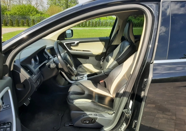 Volvo XC 60 cena 51000 przebieg: 260000, rok produkcji 2011 z Myszyniec małe 466